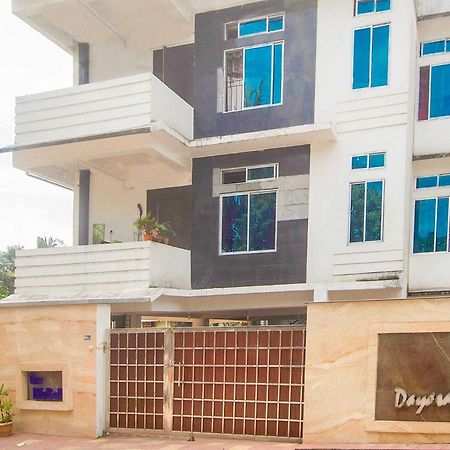Collection O The Blu Bell Nizarapar Path Guwahati Exterior foto