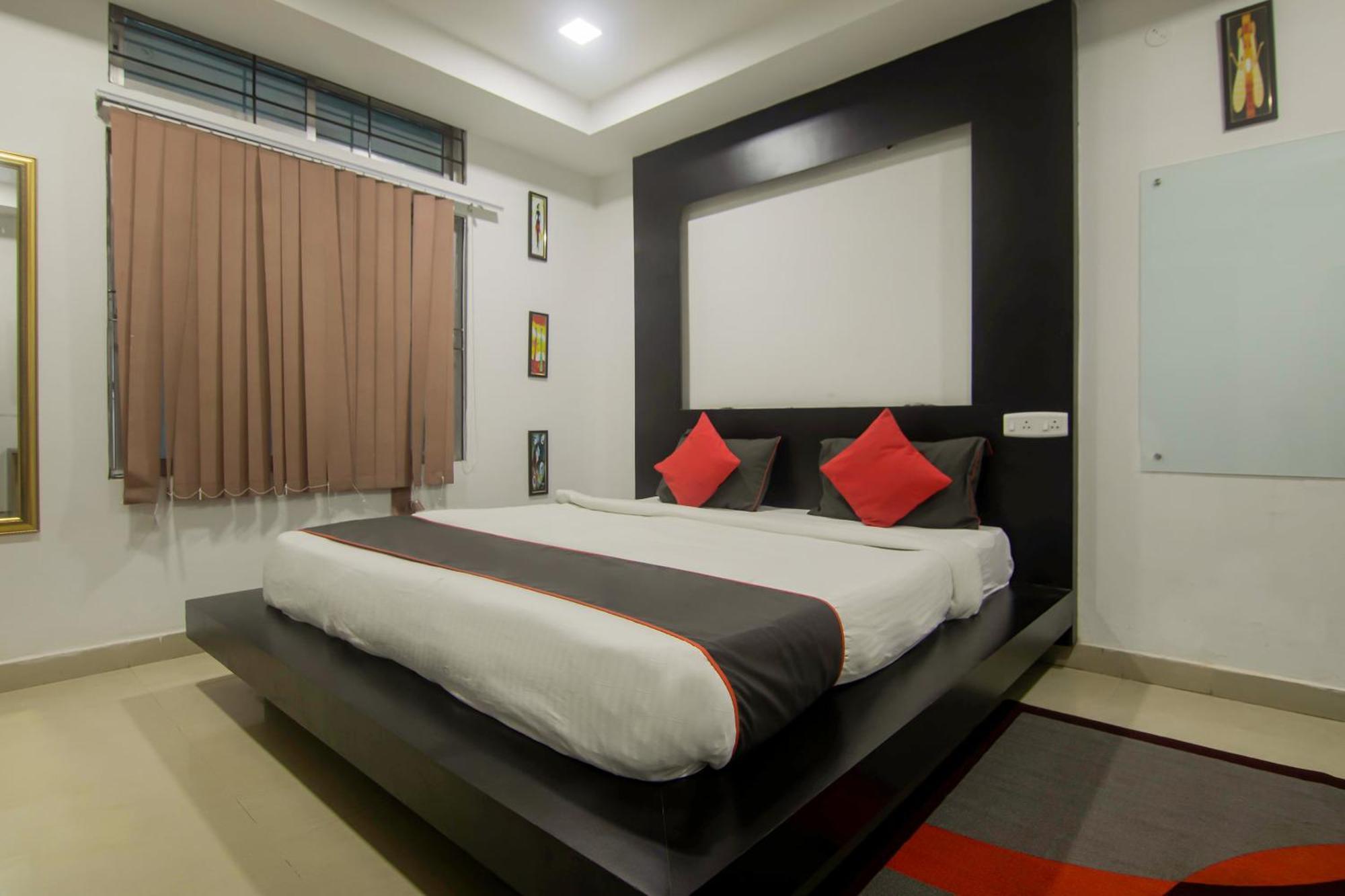 Collection O The Blu Bell Nizarapar Path Guwahati Exterior foto