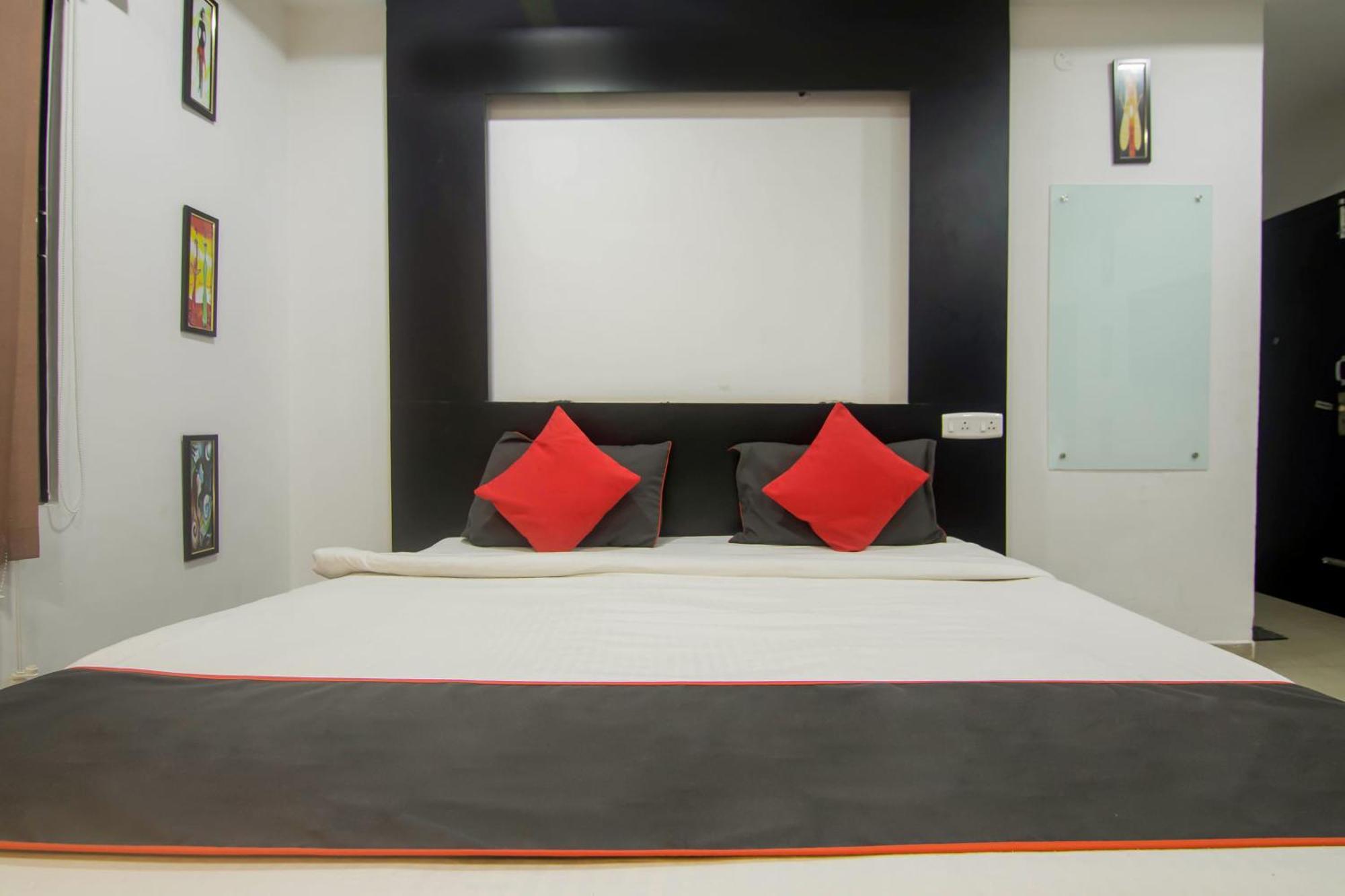Collection O The Blu Bell Nizarapar Path Guwahati Exterior foto