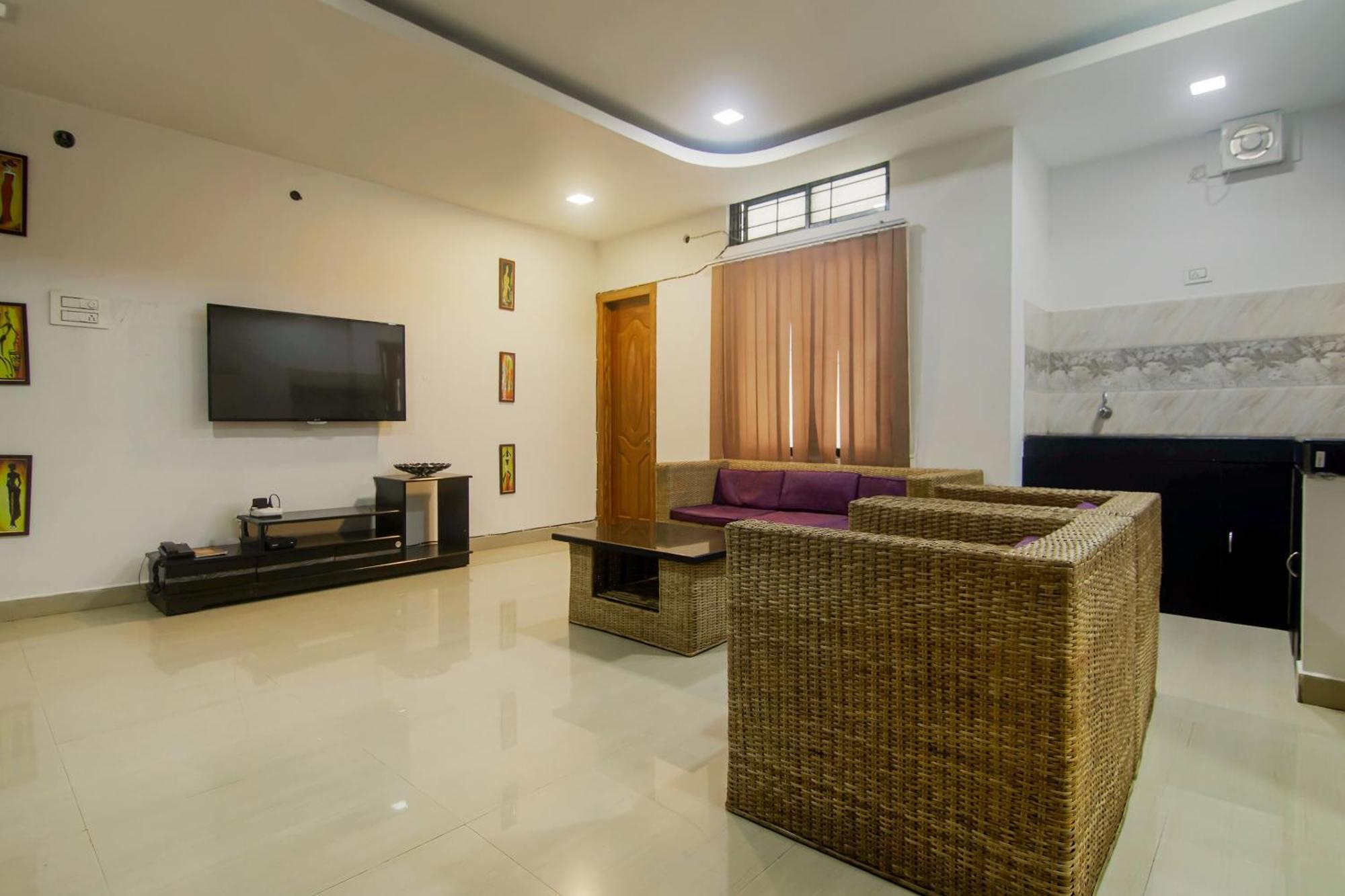 Collection O The Blu Bell Nizarapar Path Guwahati Exterior foto