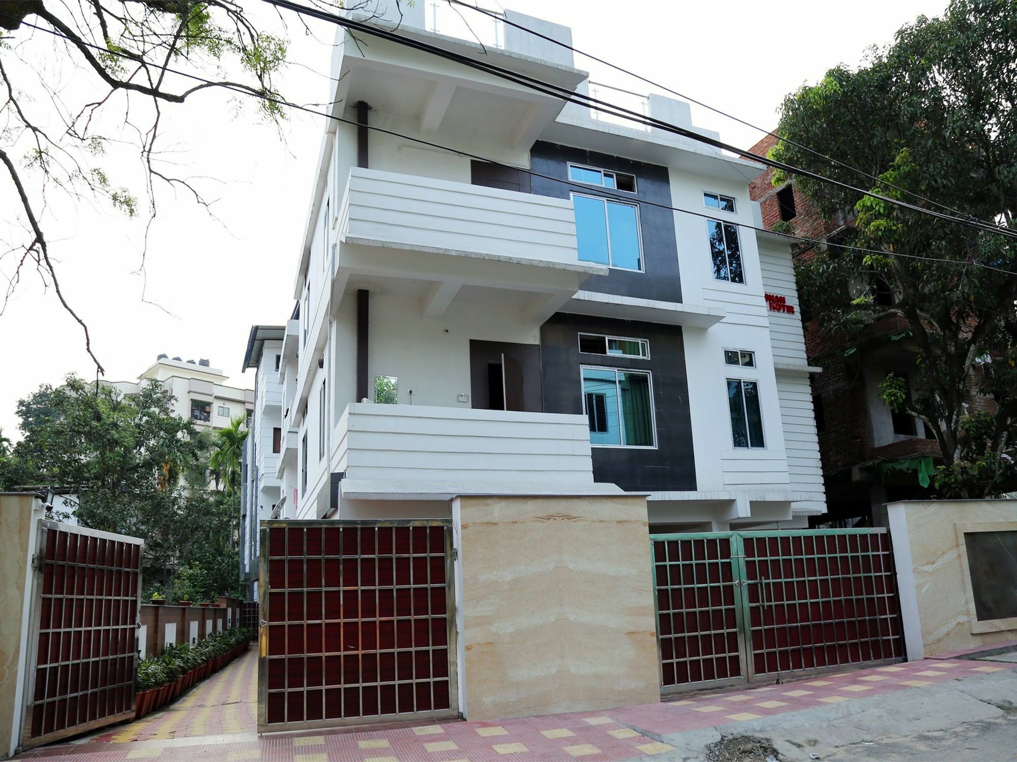 Collection O The Blu Bell Nizarapar Path Guwahati Exterior foto
